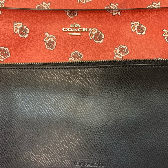 NWOT - COACH East West Crossbody with Pop Up Pouch. Sienna Rose Print. - Picture 6 of 9